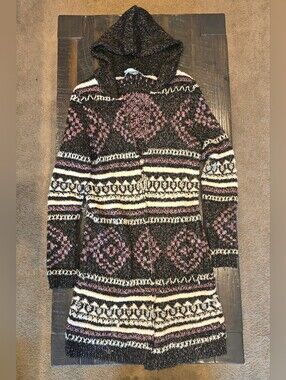 Maurices Black, Pink & Cream Hooded Patterned Sweater